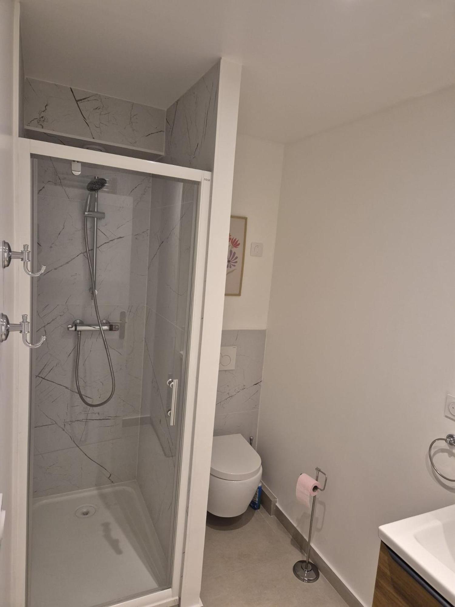 Mir Chambre 2 Apartment Athis Mons Bagian luar foto